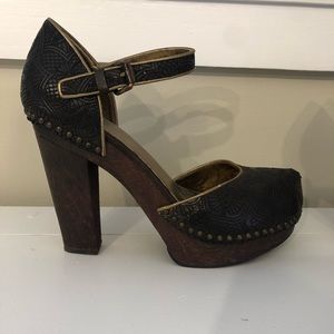 Prada Brown 100% Leather Platform Maryjane Size 41 (US 10.5)